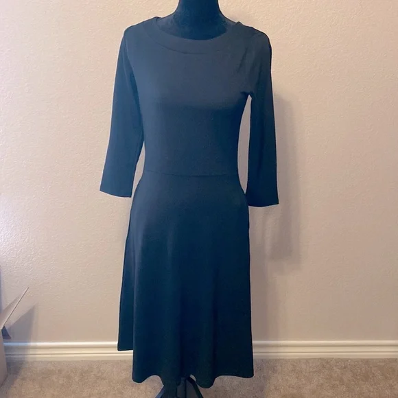 Ann Taylor Black Dress - Picture 1 of 9